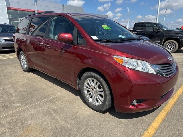 used 2017 Toyota Sienna car, priced at $15,912