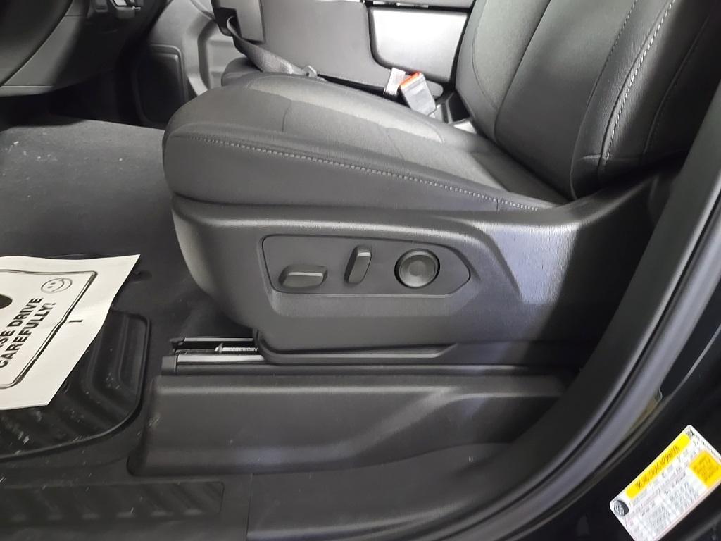 new 2025 Chevrolet Silverado 1500 car, priced at $51,935