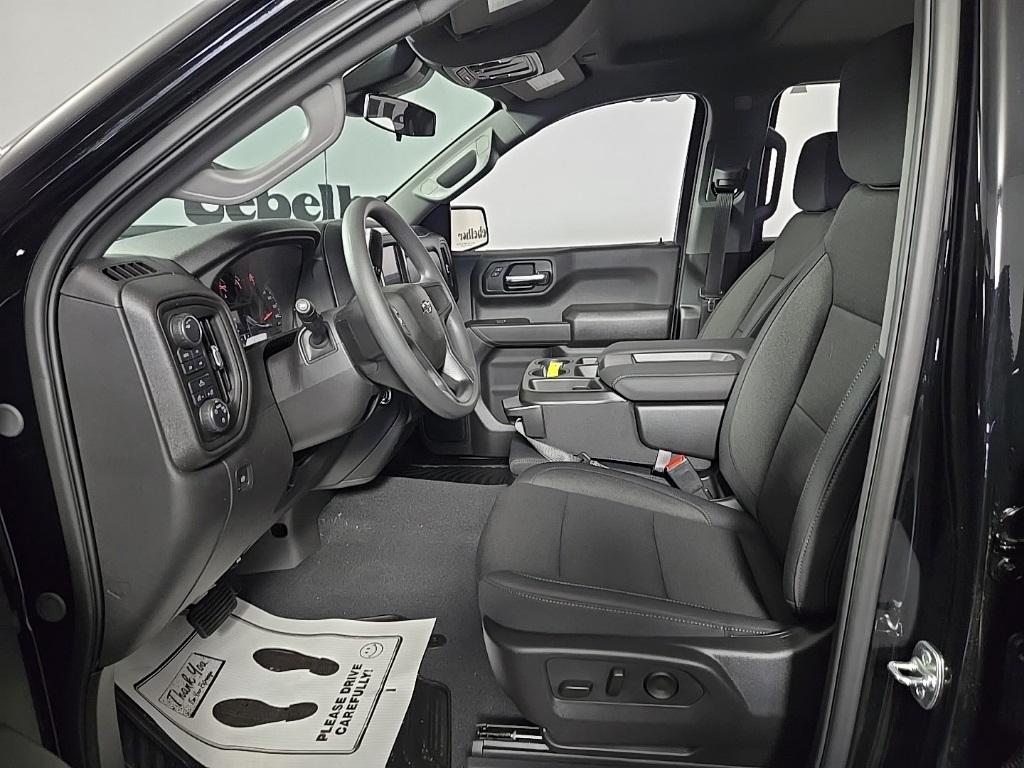 new 2025 Chevrolet Silverado 1500 car, priced at $51,935