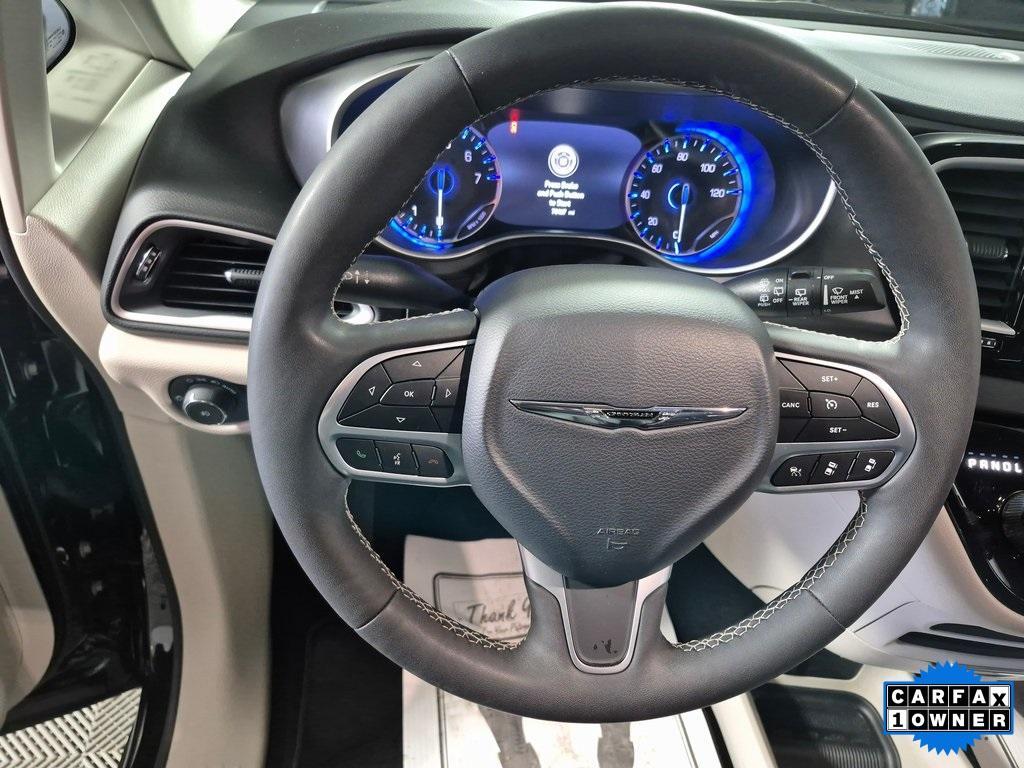 used 2024 Chrysler Pacifica car, priced at $27,989