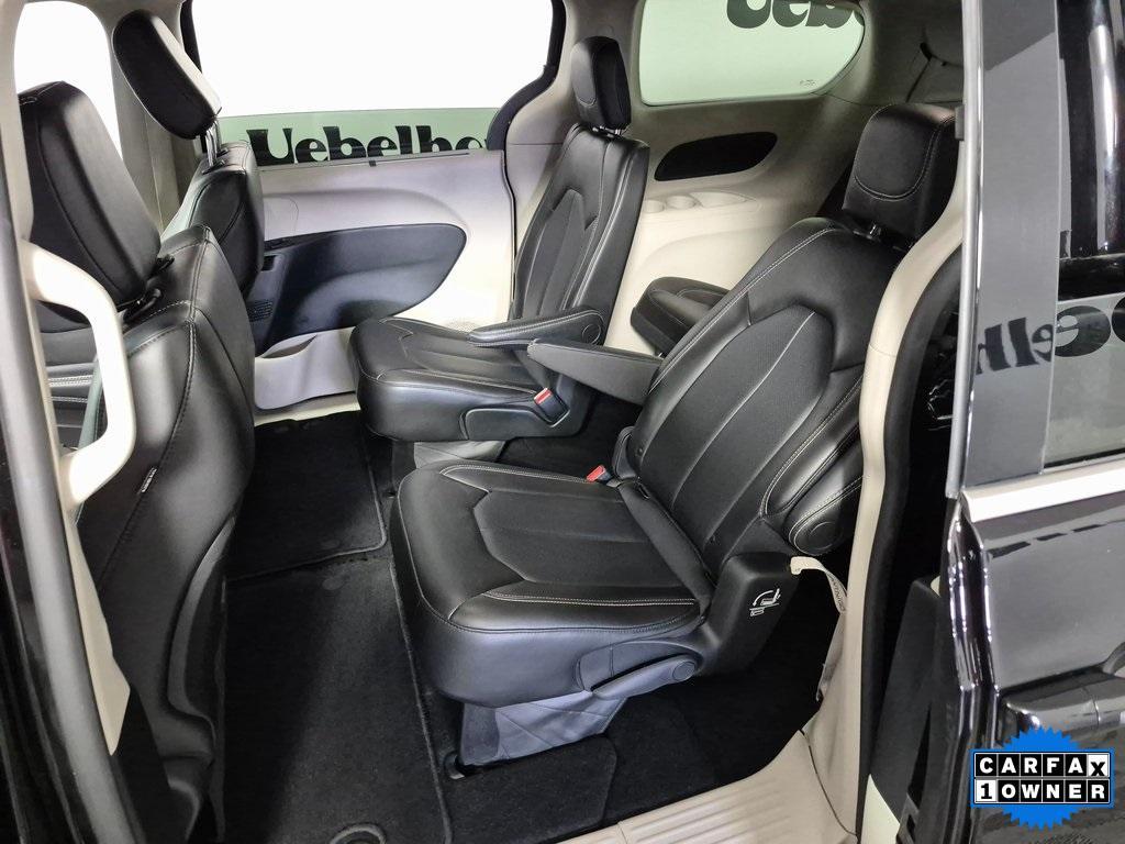 used 2024 Chrysler Pacifica car, priced at $27,989