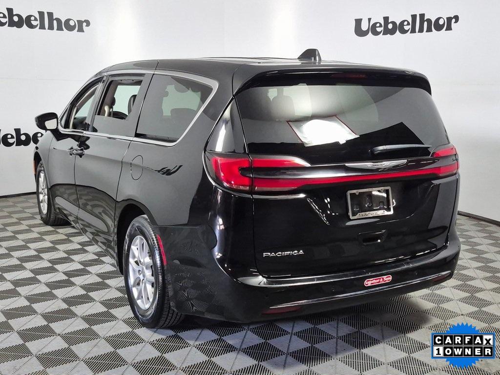 used 2024 Chrysler Pacifica car, priced at $27,989