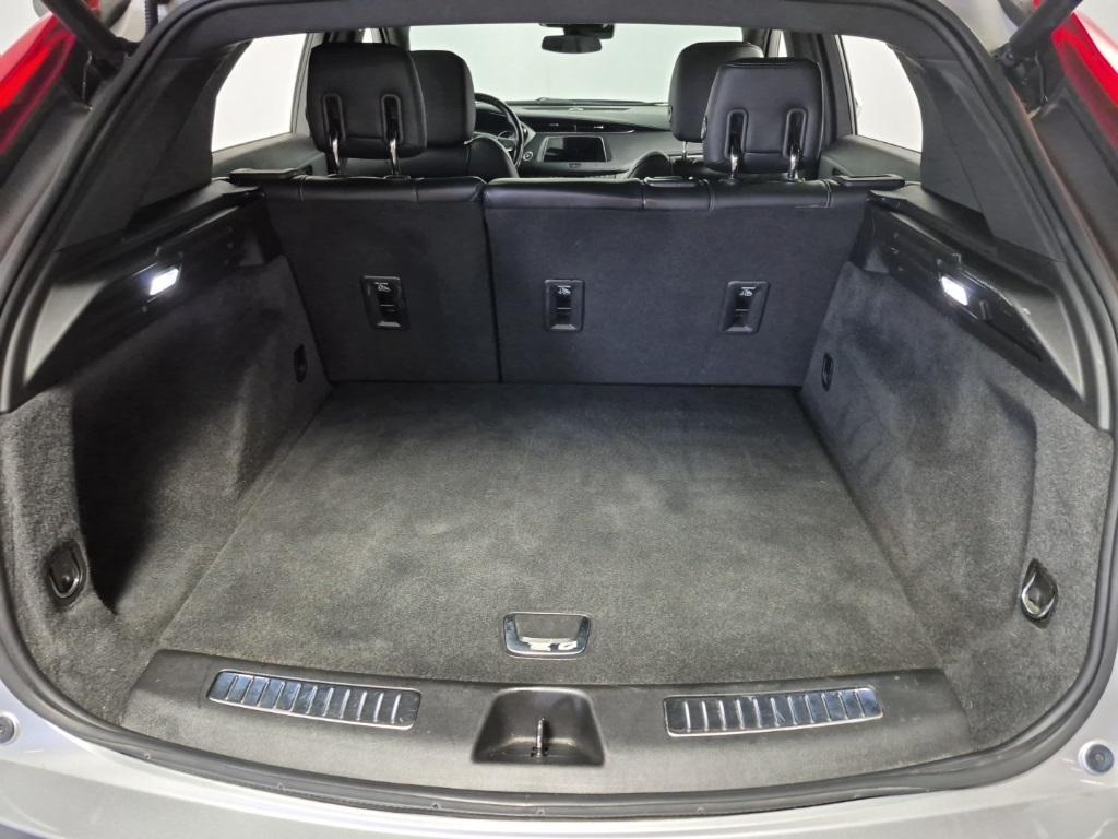 used 2020 Cadillac XT4 car, priced at $20,895