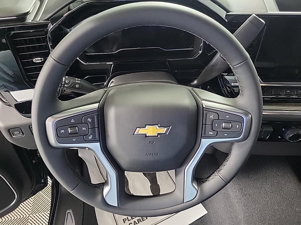 new 2025 Chevrolet Silverado 1500 car, priced at $50,560