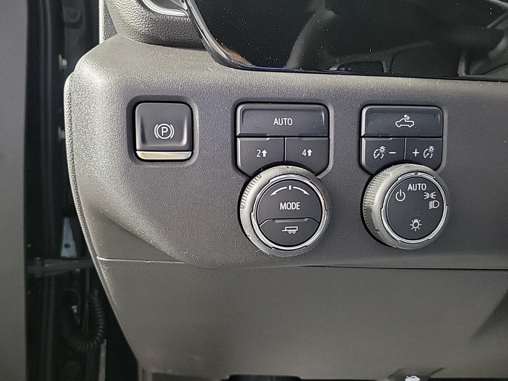 new 2025 Chevrolet Silverado 1500 car, priced at $50,560