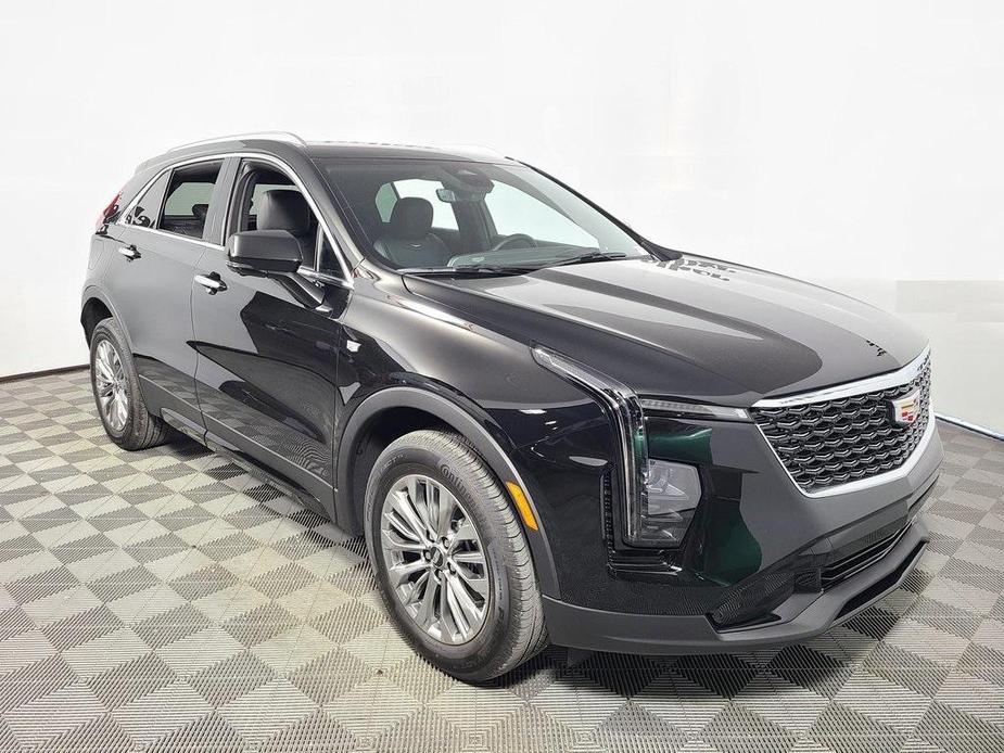 new 2025 Cadillac XT4 car, priced at $42,465