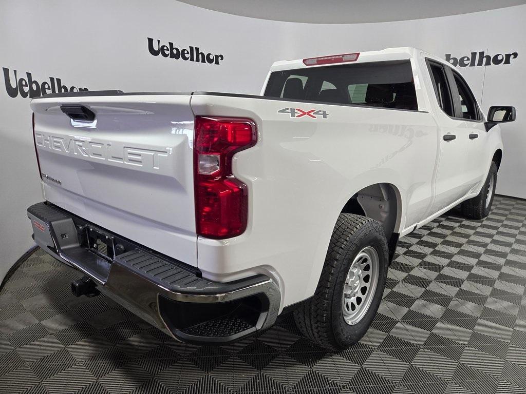 new 2025 Chevrolet Silverado 1500 car, priced at $43,820