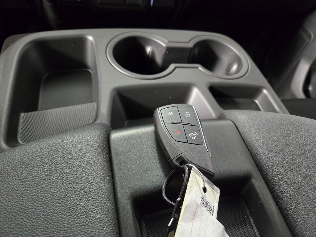 new 2025 Chevrolet Silverado 1500 car, priced at $34,957