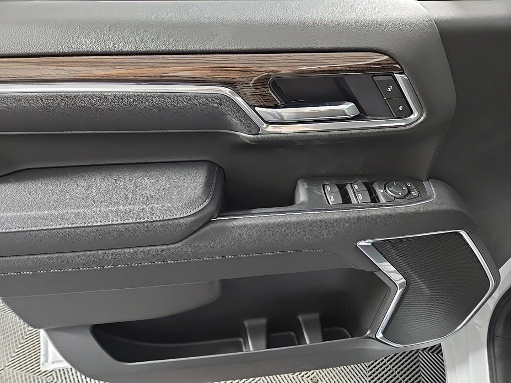 new 2025 Chevrolet Silverado 1500 car, priced at $55,710