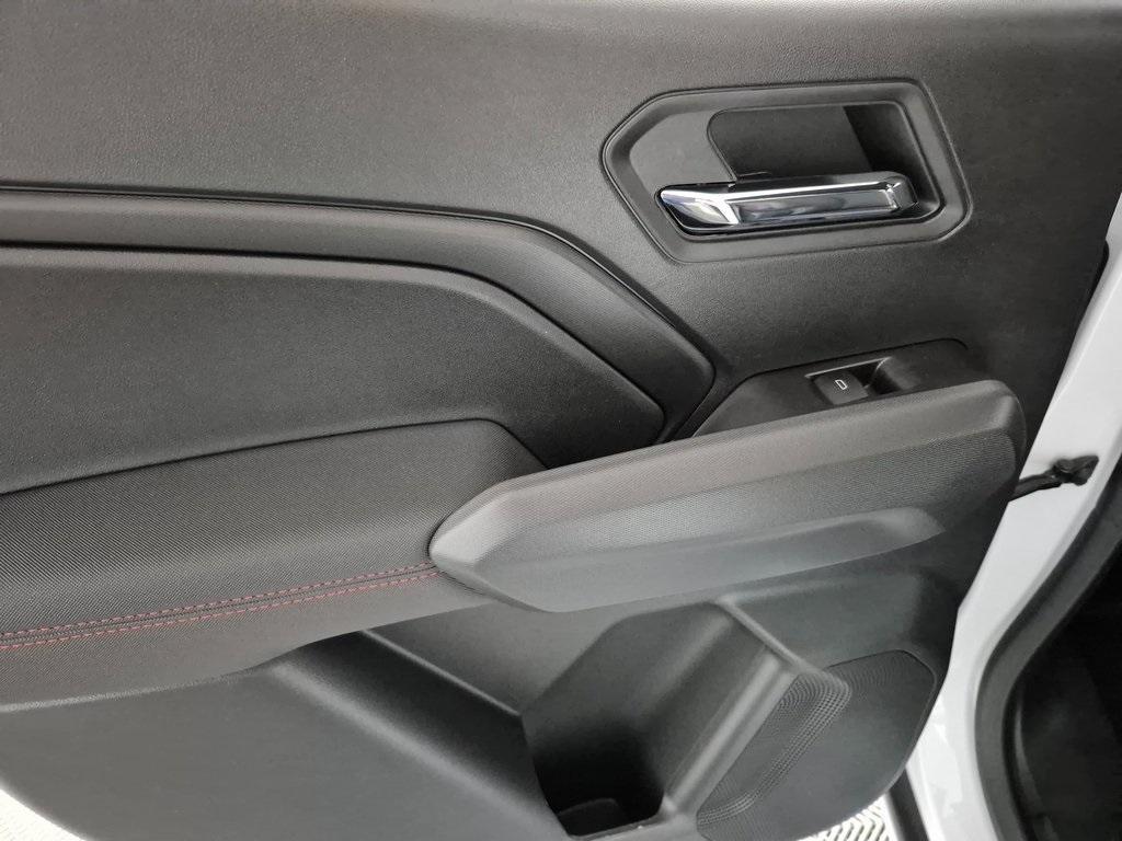 new 2026 Chevrolet Colorado car, priced at $48,695