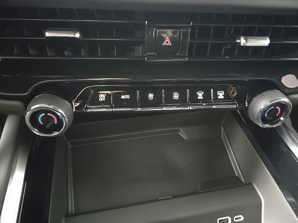 new 2025 Chevrolet Tahoe car, priced at $64,690