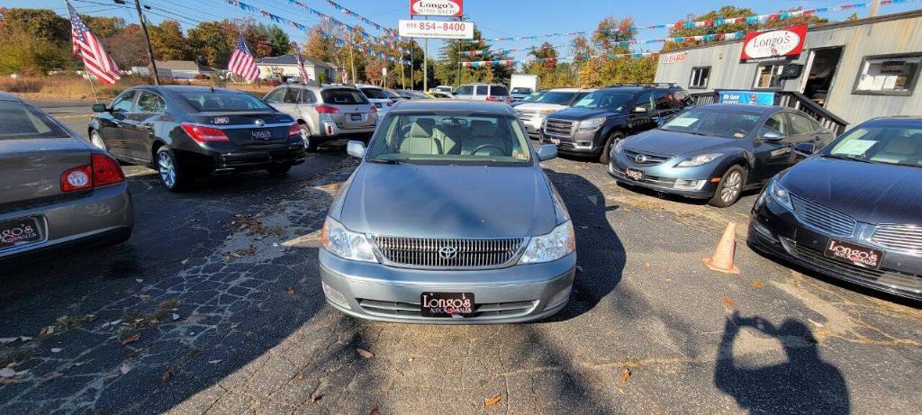 used 2000 Toyota Avalon car, priced at $3,995