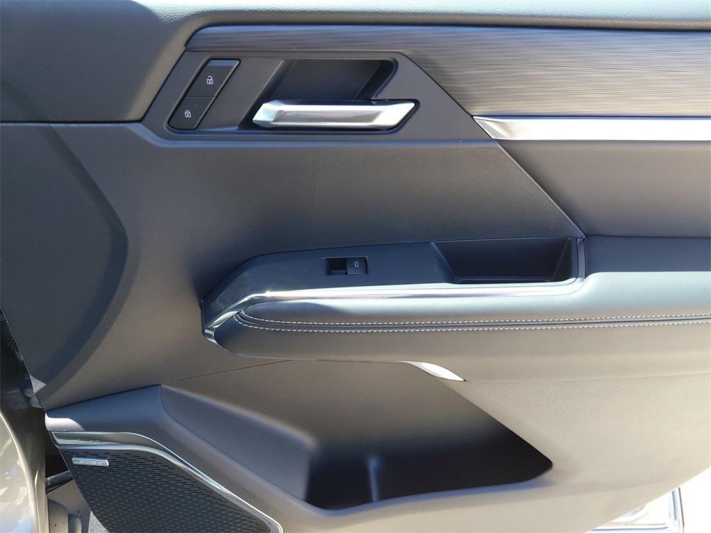 new 2025 GMC Acadia car, priced at $40,179