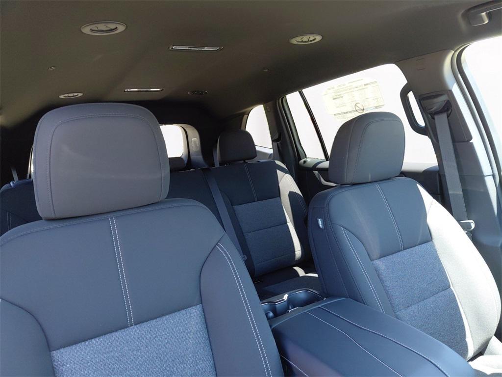 new 2025 GMC Acadia car, priced at $40,179
