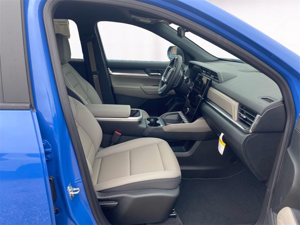 new 2026 GMC Terrain car, priced at $31,298