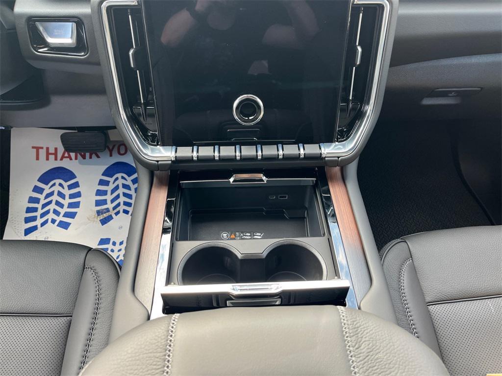 new 2025 GMC Yukon XL car, priced at $90,645