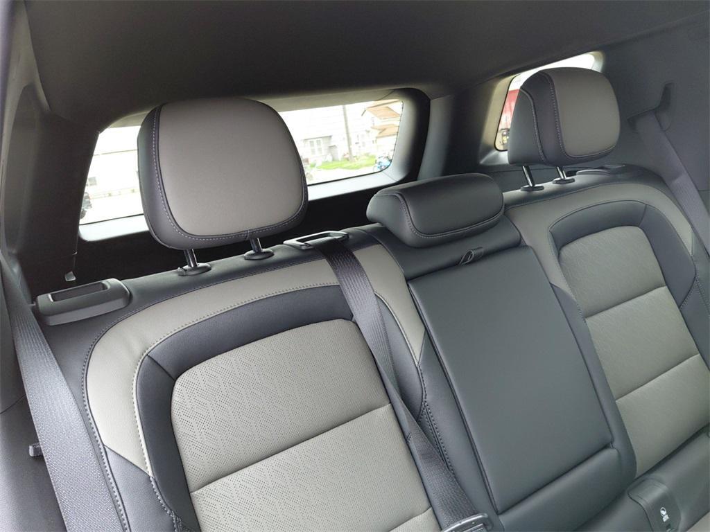 new 2026 Chevrolet Equinox car, priced at $29,998