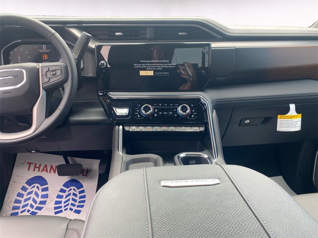 new 2025 GMC Sierra 2500 car, priced at $78,150