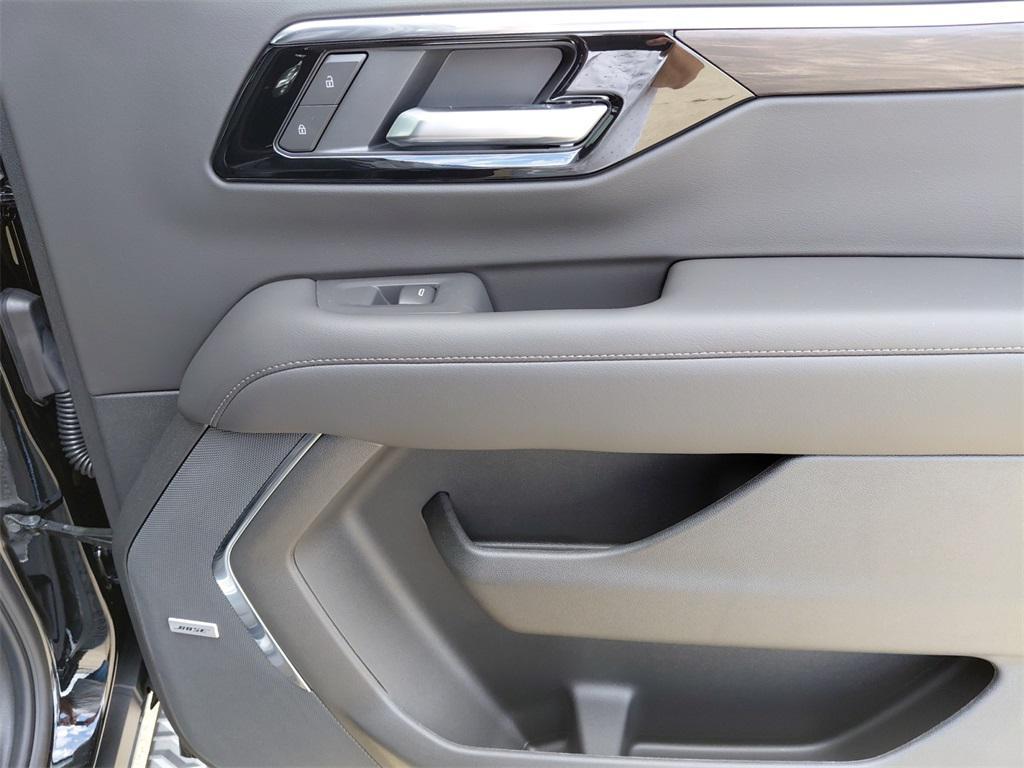 new 2025 Chevrolet Suburban car, priced at $76,342