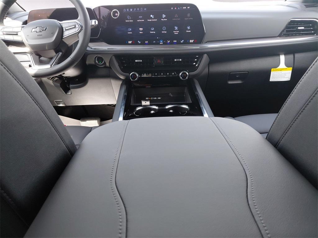new 2025 Chevrolet Suburban car, priced at $76,342
