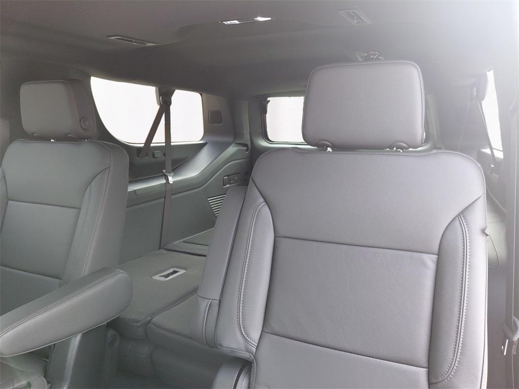 new 2025 Chevrolet Suburban car, priced at $76,342