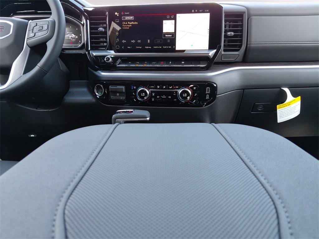new 2025 GMC Sierra 1500 car, priced at $57,564