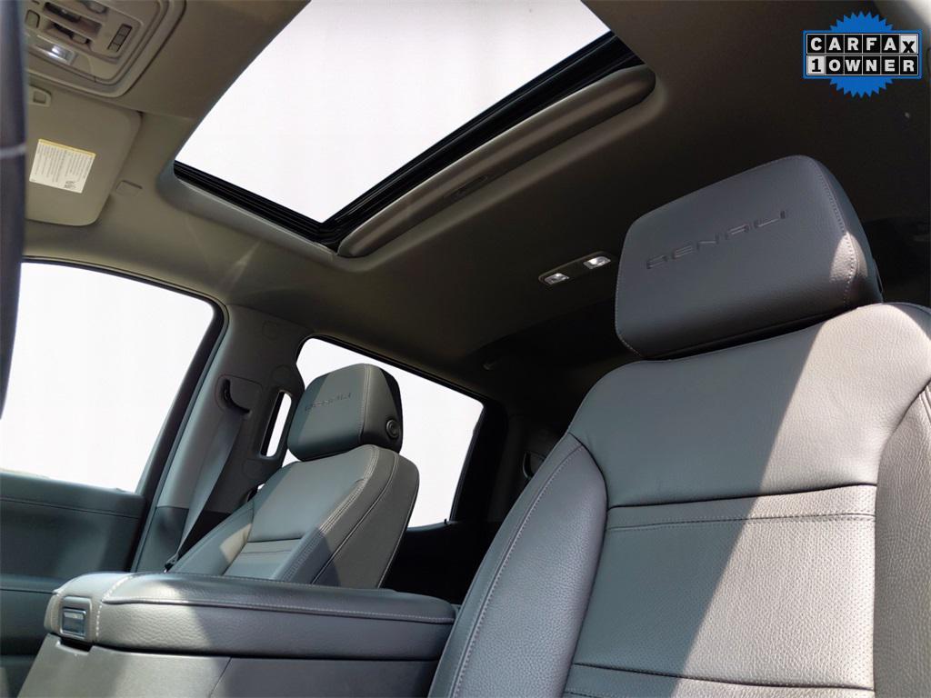 used 2022 GMC Sierra 1500 car, priced at $38,315
