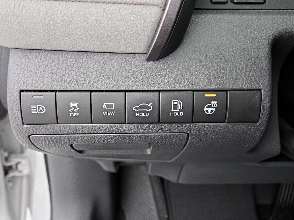 used 2022 Toyota Camry Hybrid car, priced at $32,998