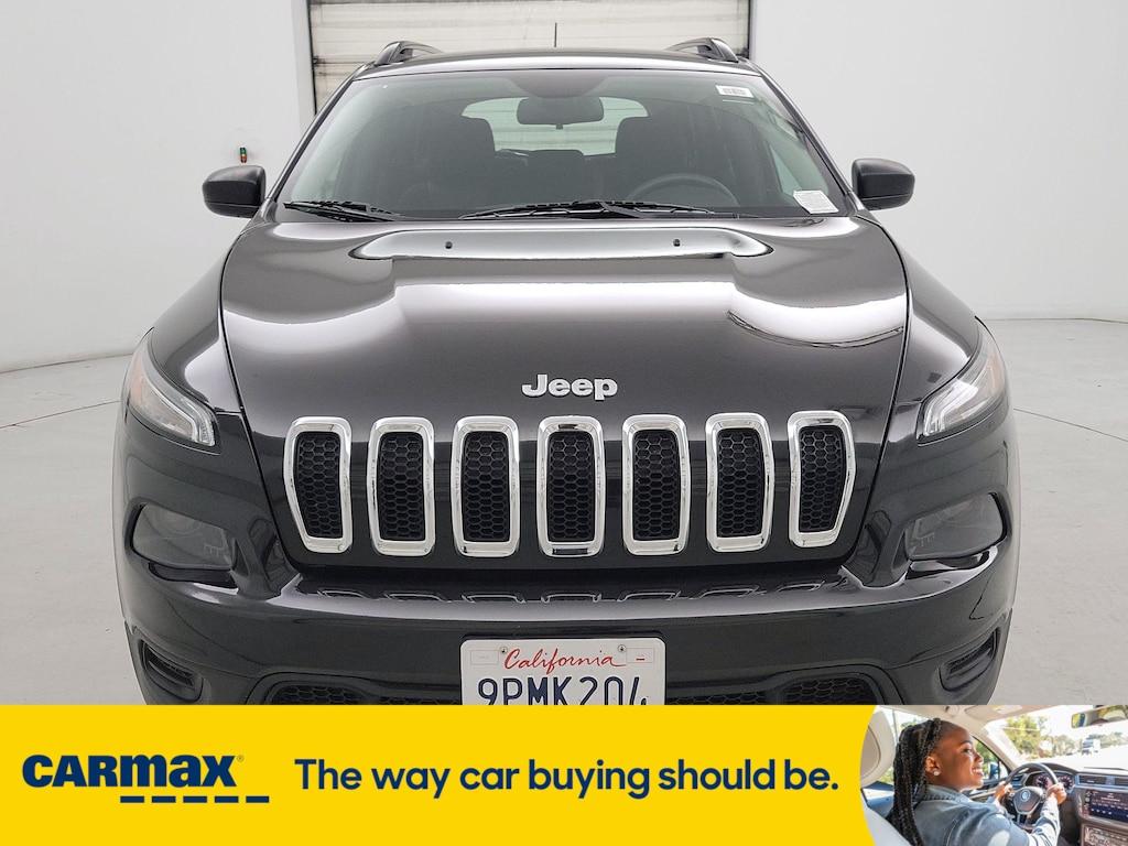 used 2015 Jeep Cherokee car, priced at $13,998