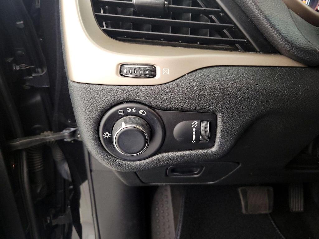 used 2015 Jeep Cherokee car, priced at $13,998