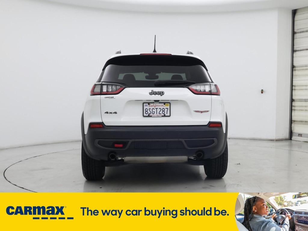 used 2019 Jeep Cherokee car, priced at $17,998