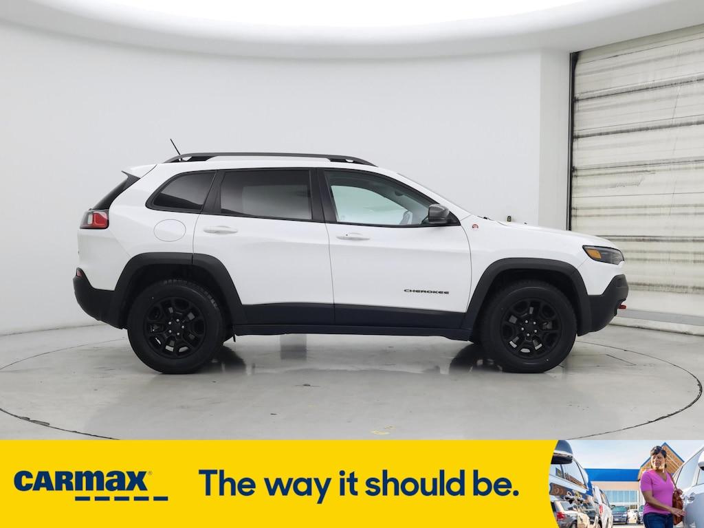 used 2019 Jeep Cherokee car, priced at $17,998