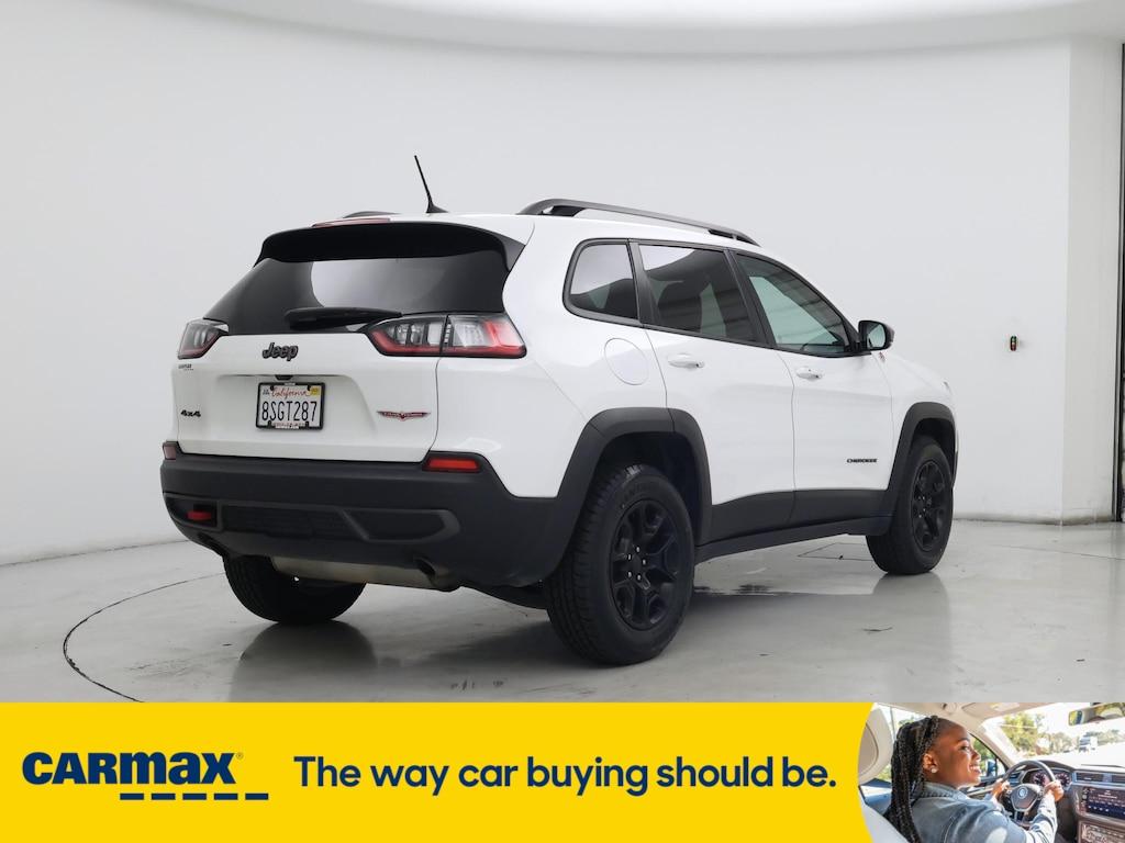 used 2019 Jeep Cherokee car, priced at $17,998