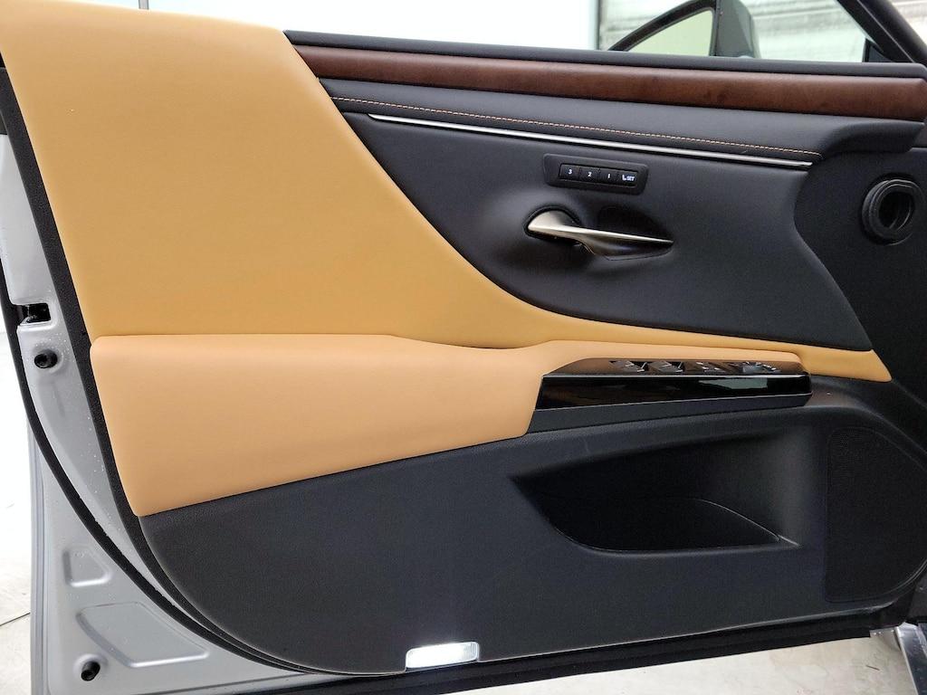 used 2023 Lexus ES 350 car, priced at $41,998
