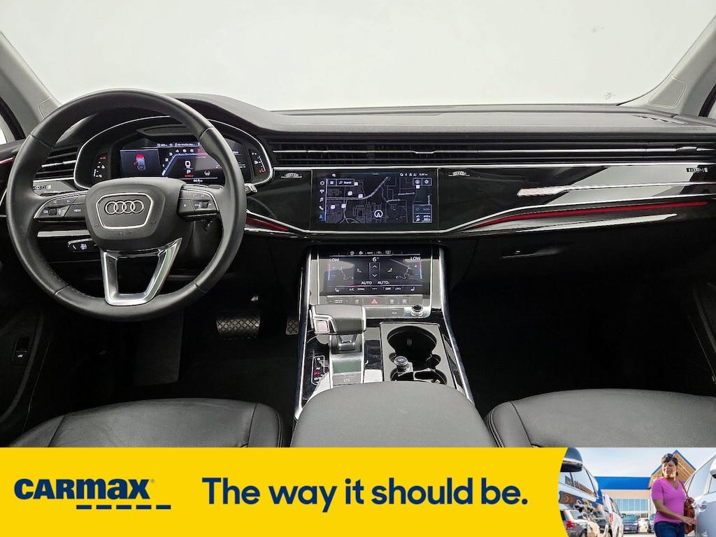 used 2024 Audi Q7 car, priced at $49,998