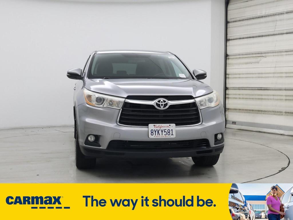 used 2014 Toyota Highlander car, priced at $16,998