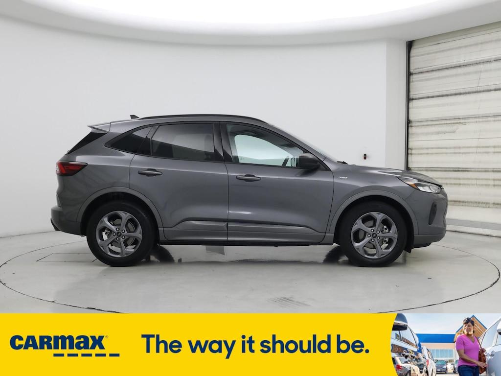 used 2023 Ford Escape car, priced at $25,998