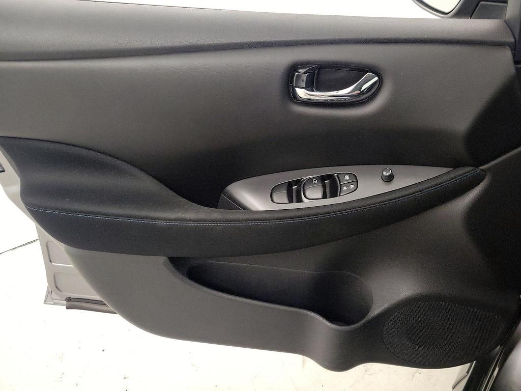 used 2021 Nissan Leaf car, priced at $15,998