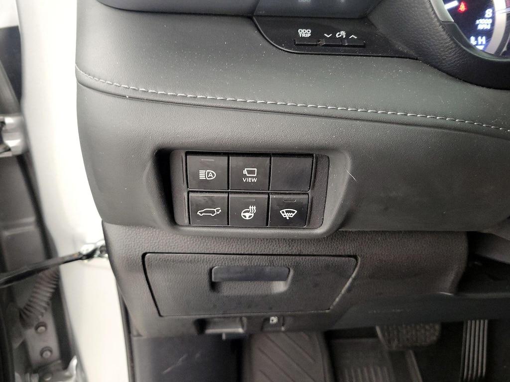 used 2022 Toyota Highlander car, priced at $38,998