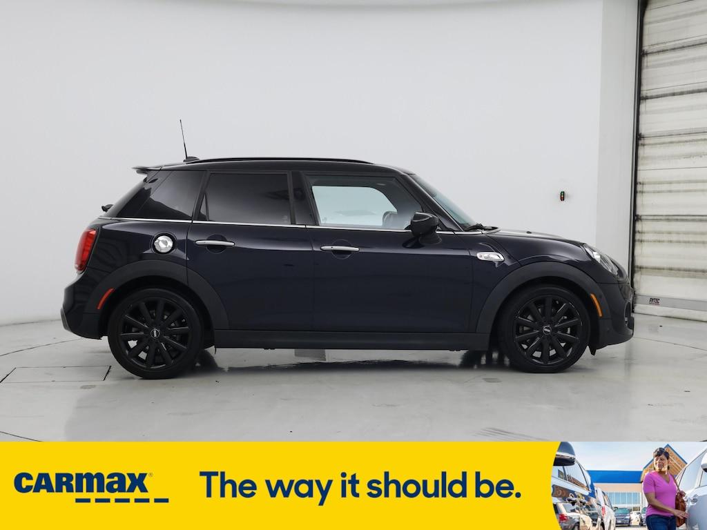 used 2021 MINI Hardtop car, priced at $26,998
