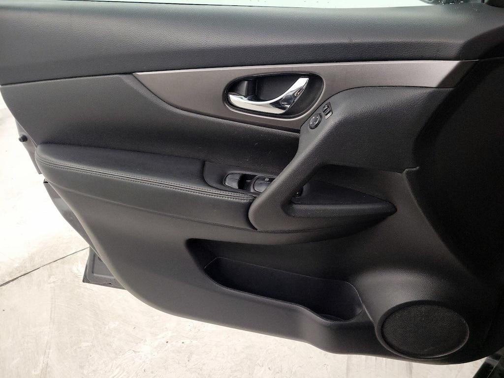 used 2015 Nissan Rogue car, priced at $13,998