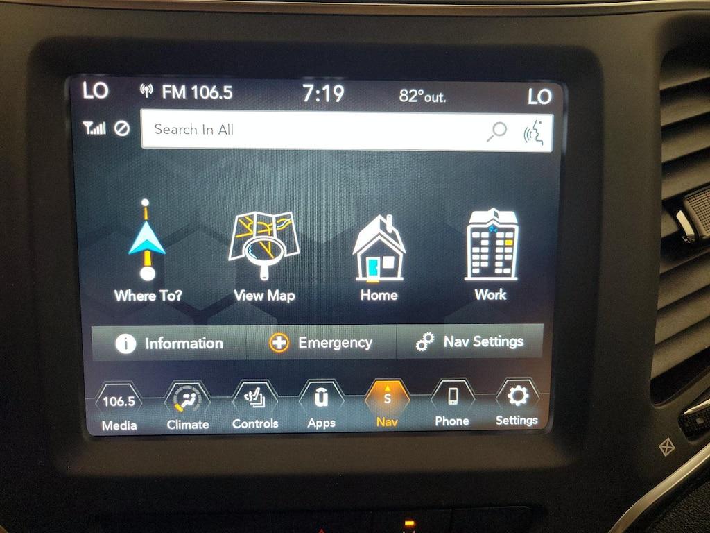 used 2023 Jeep Cherokee car, priced at $27,998