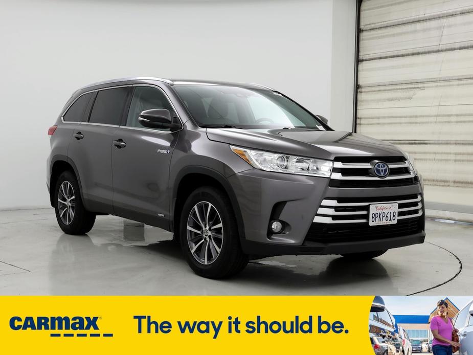 used 2019 Toyota Highlander Hybrid car, priced at $32,998