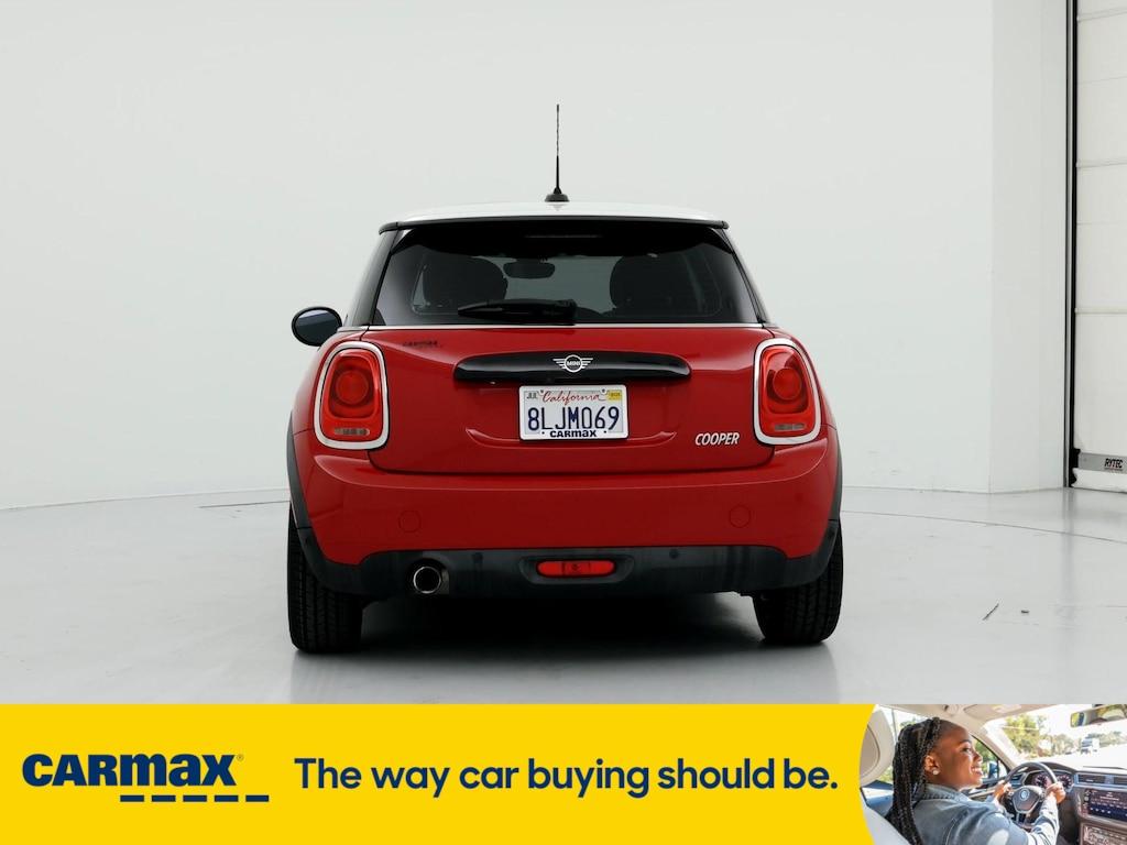 used 2019 MINI Hardtop car, priced at $17,998