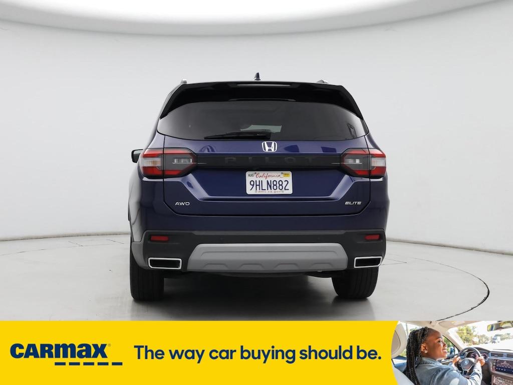used 2023 Honda Pilot car, priced at $43,998