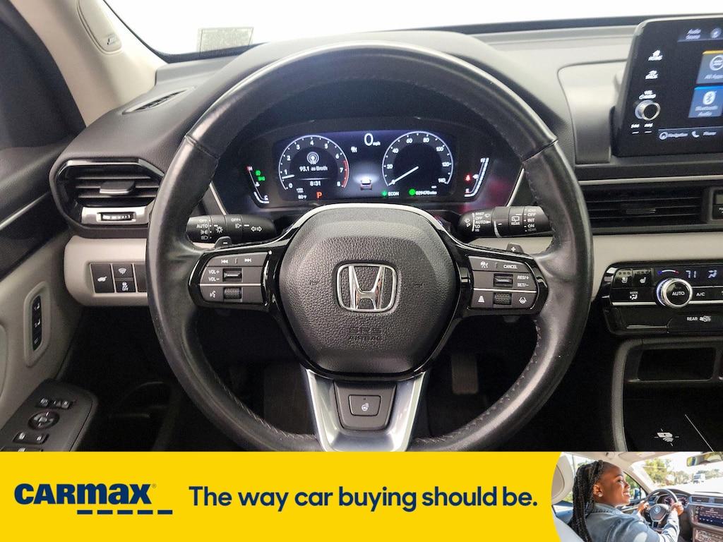 used 2023 Honda Pilot car, priced at $43,998