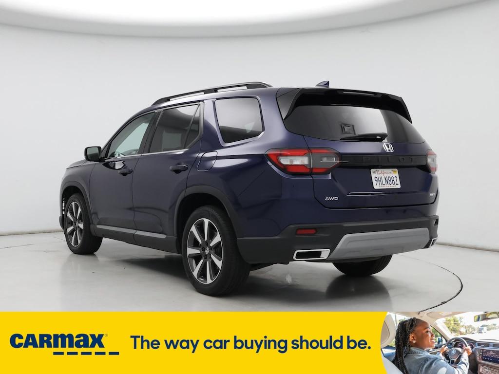 used 2023 Honda Pilot car, priced at $43,998
