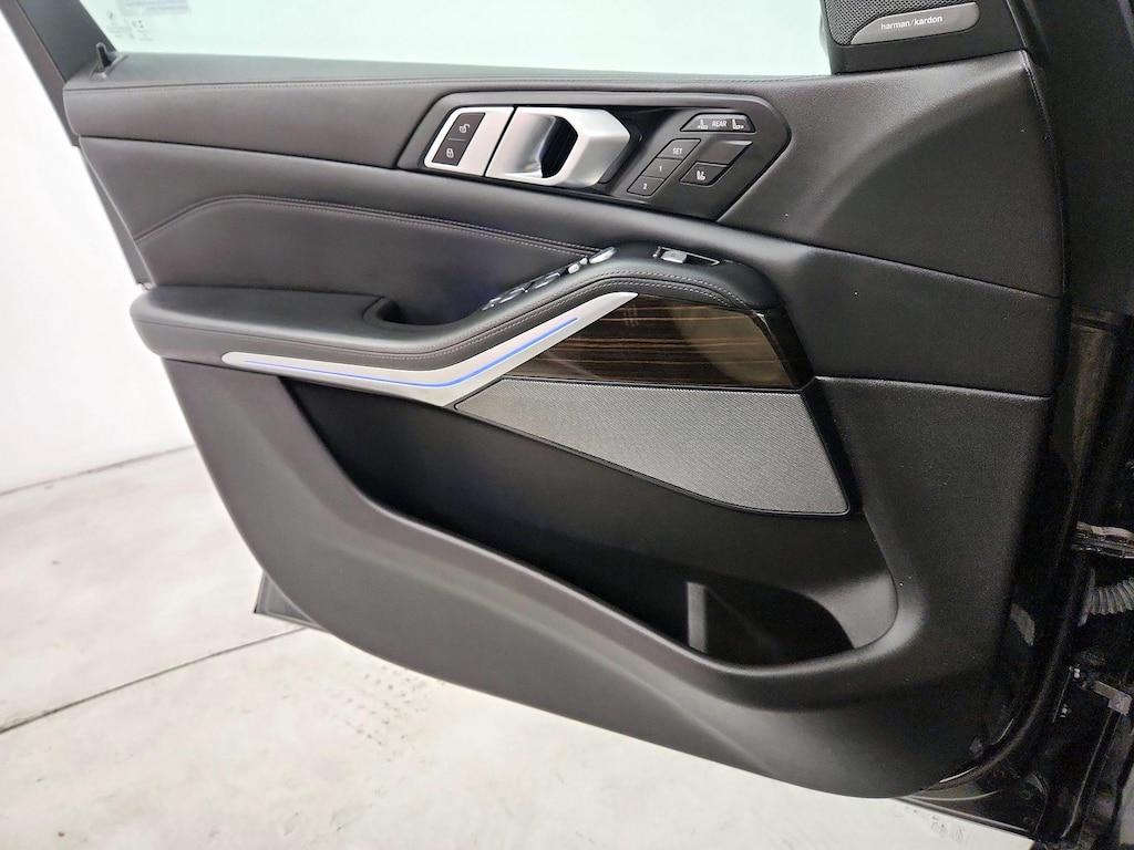 used 2023 BMW X7 car, priced at $50,998