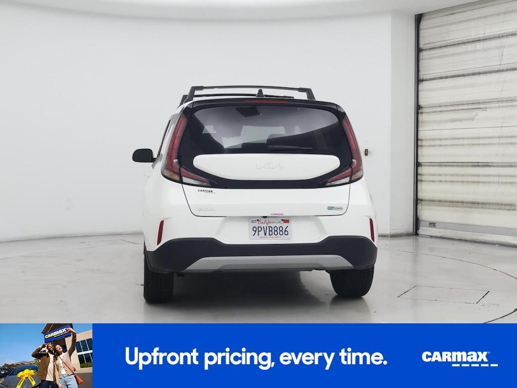used 2025 Kia Soul car, priced at $23,998
