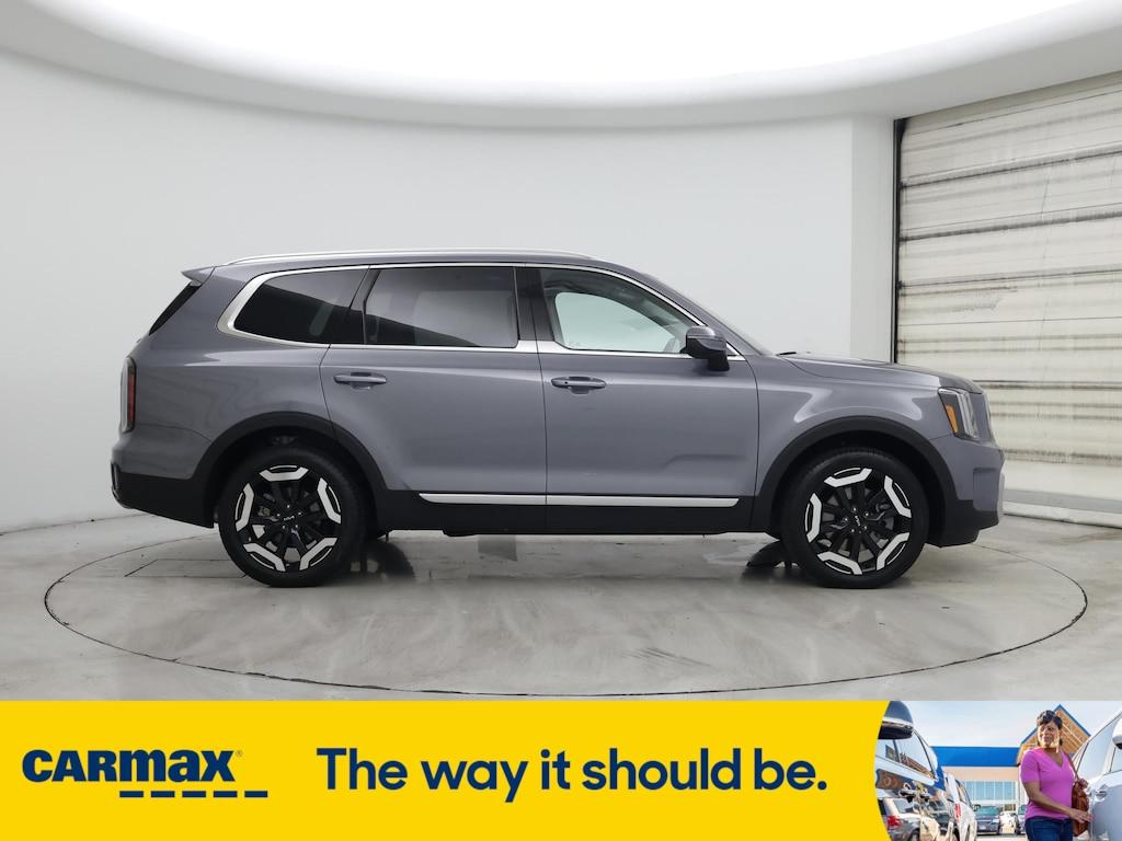 used 2025 Kia Telluride car, priced at $42,998